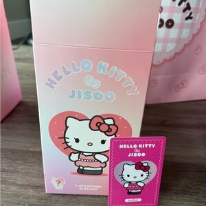Hello Kitty x Jisoo Plush Keyring Blind Box
